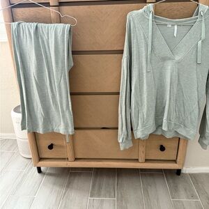 TravisMathew mint green v neck sweater and wide leg pant set